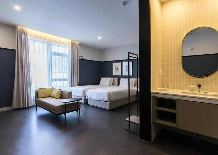 Browndot Business Seomyeon Hotel